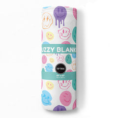 Smiley Fuzzy Throw Blanket For Bedrooms And Dorm Rooms / Top Trenz For Sale
