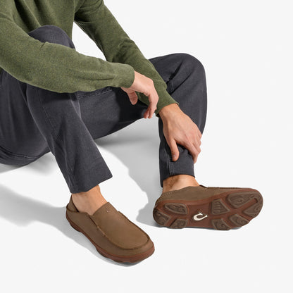 Olukai Moloā Leather Slip On Shoes - Ray / Toffee