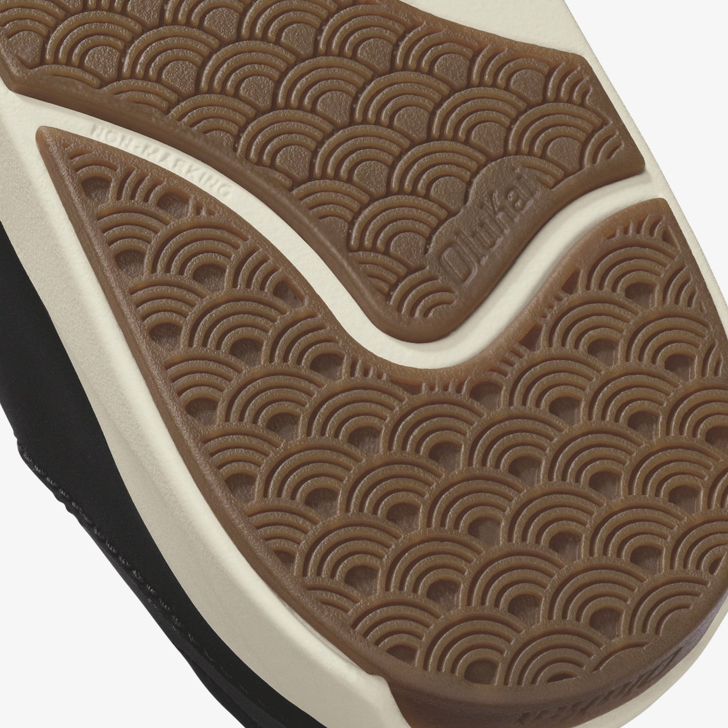 Olukai Laeʻahi Nui - Black / Tan