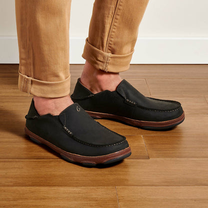Olukai Moloā Leather Slip On Shoes - Black / Toffee