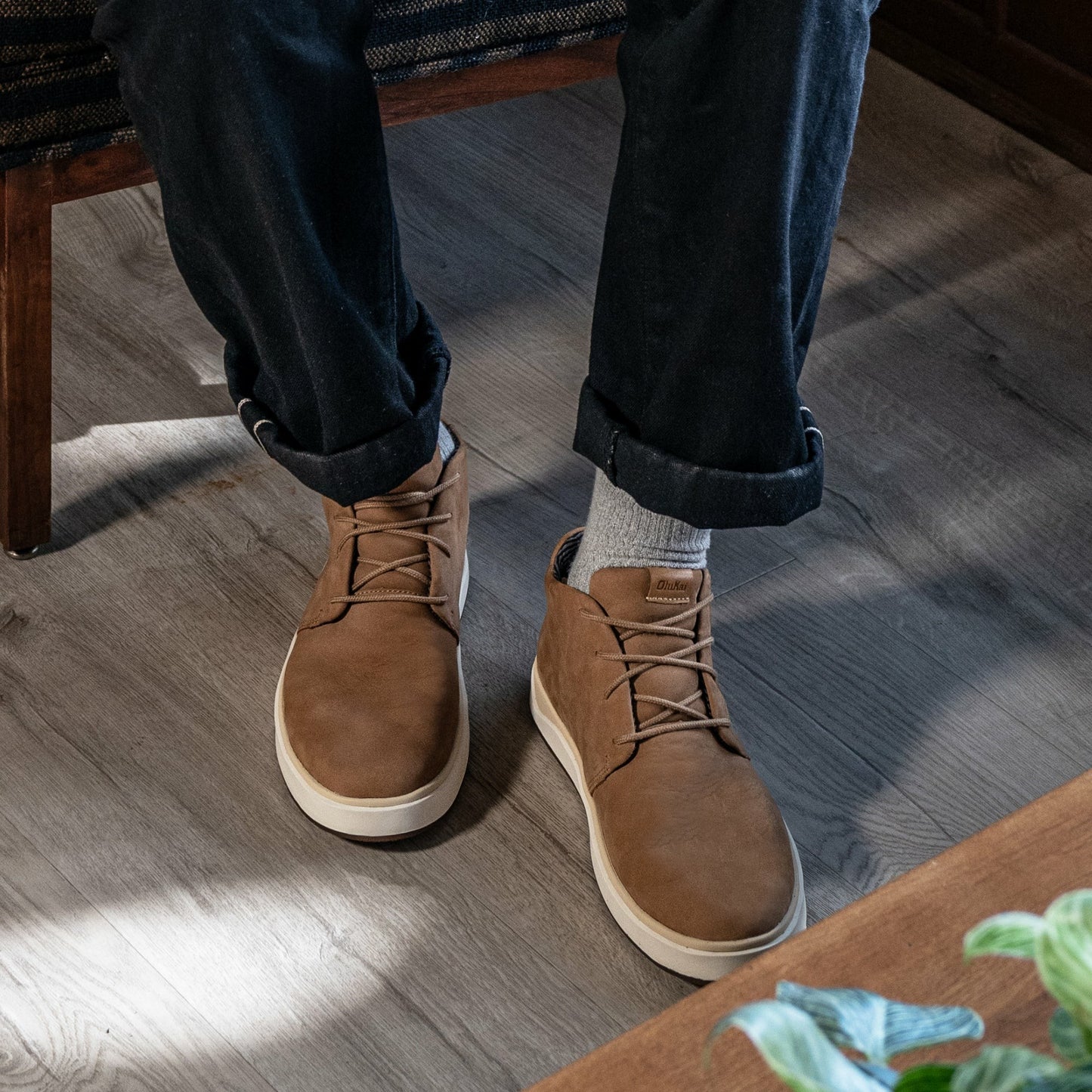 Olukai Papakū 'Ili Waterproof Leather Boots- Tan