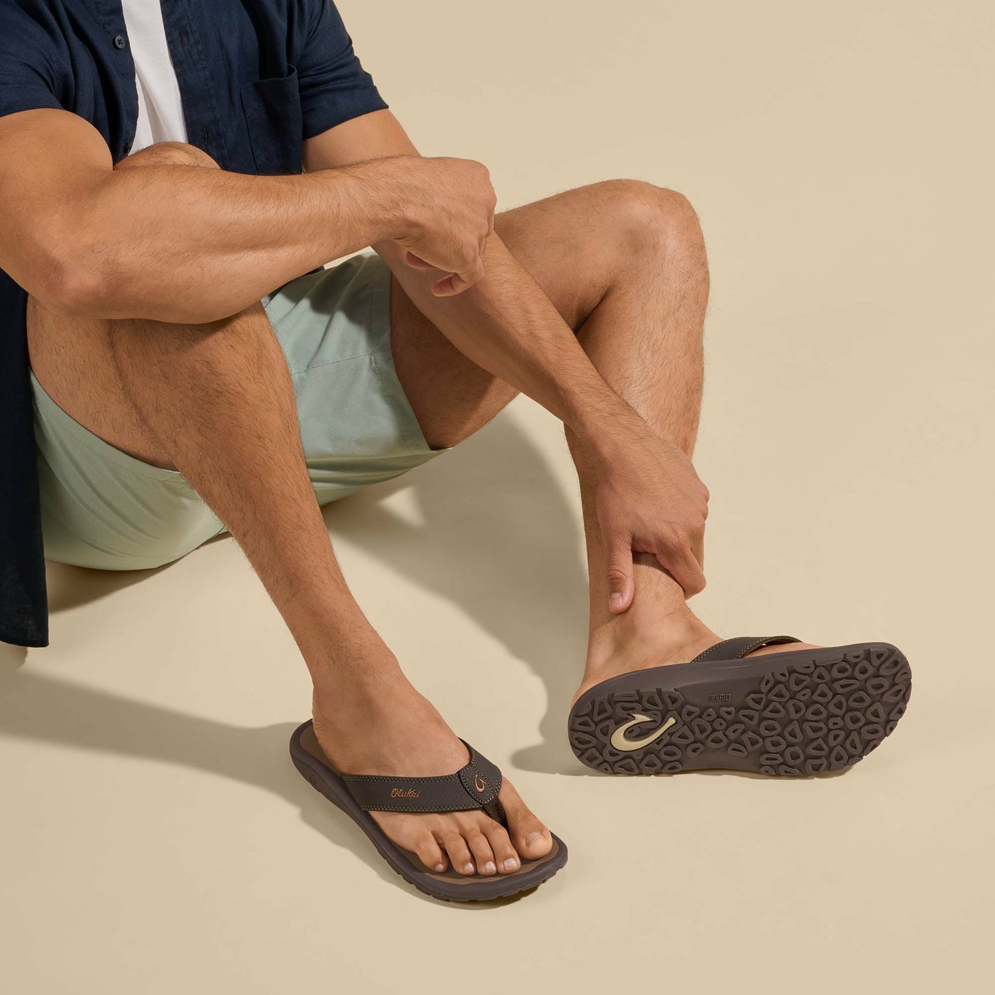 Olukai ‘Ohana Beach Sandals - Dark Java / Ray