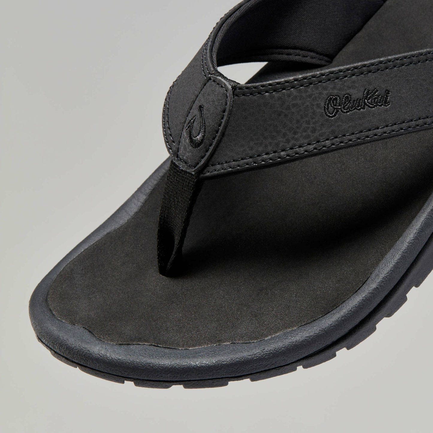 Olukai ‘Ohana Best Selling Beach Sandals - Black