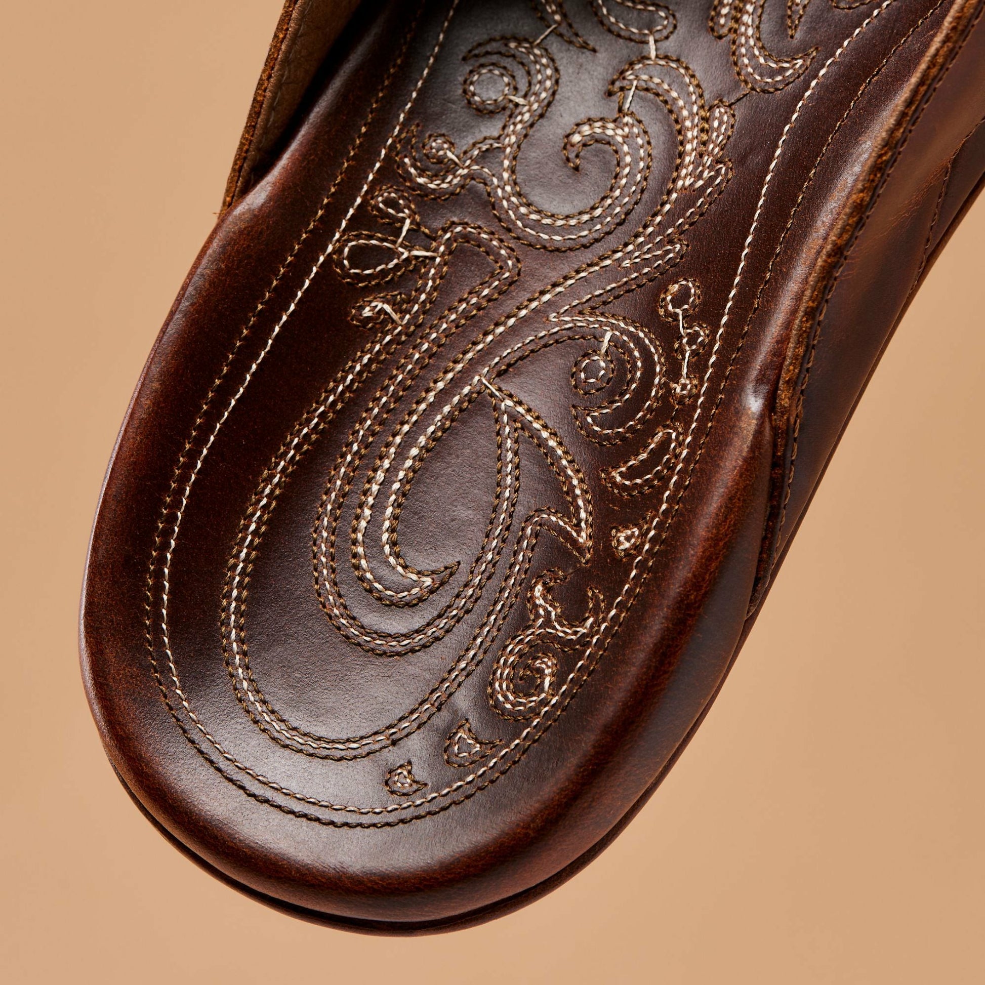Olukai Mekila Full-Grain Leather Beach Sandals - Natural