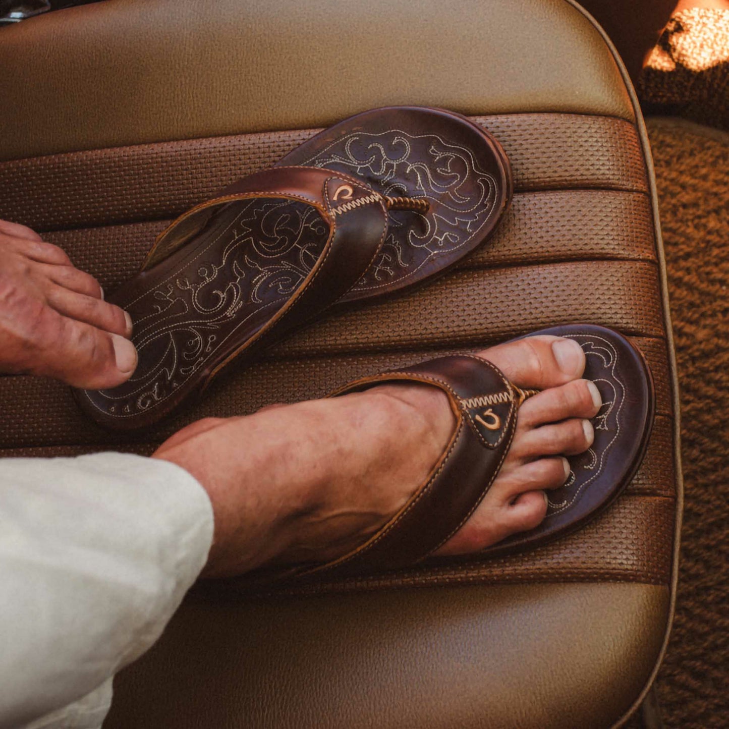 Olukai Mekila Full-Grain Leather Beach Sandals - Natural