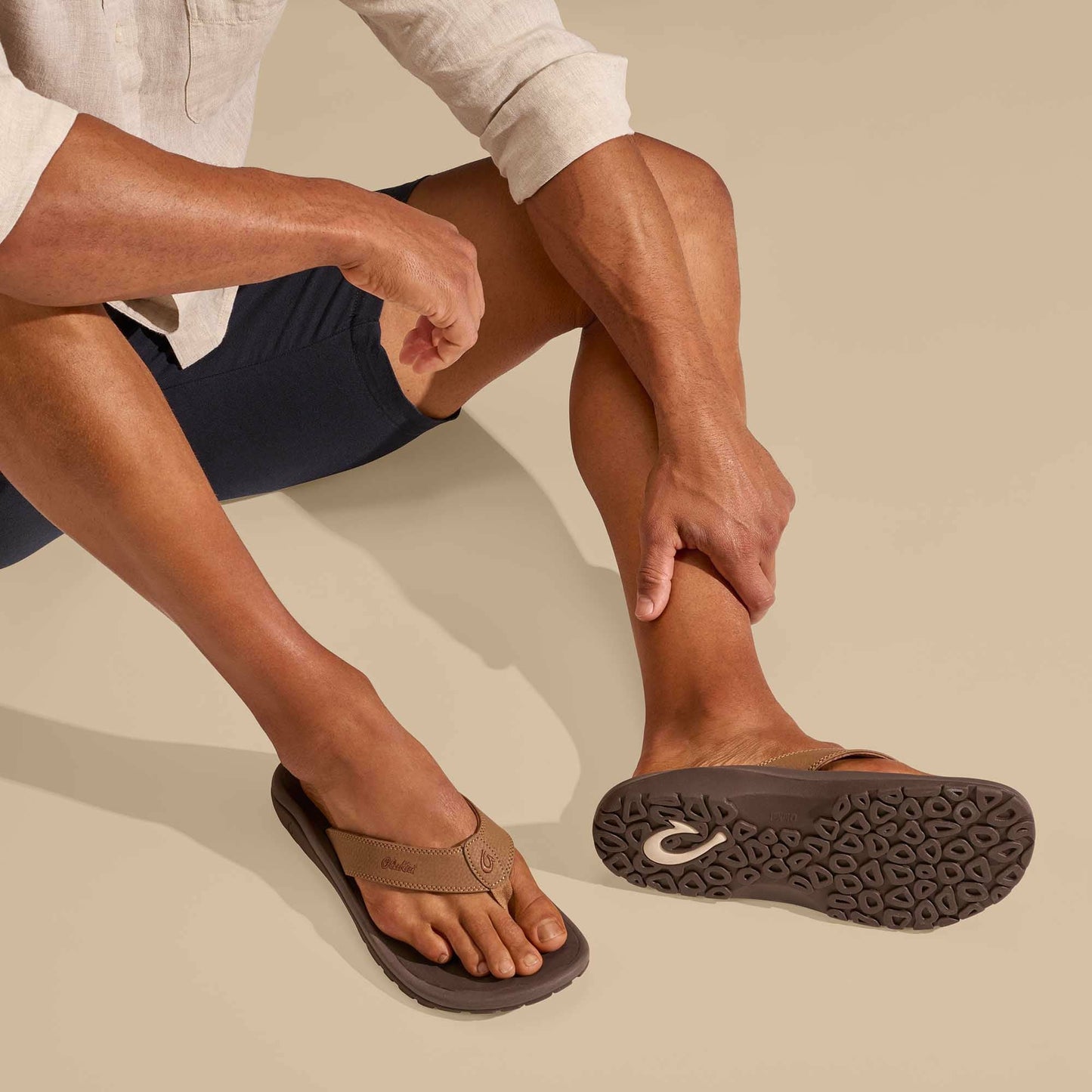 Olukai ‘Ohana Best Selling Beach Sandals - Tan / Dark Java