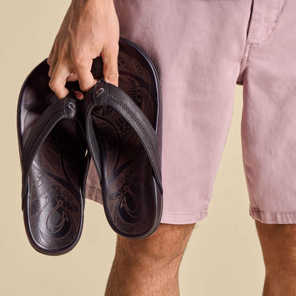 Olukai Hiapo - Lava Rock Leather Beach Sandals