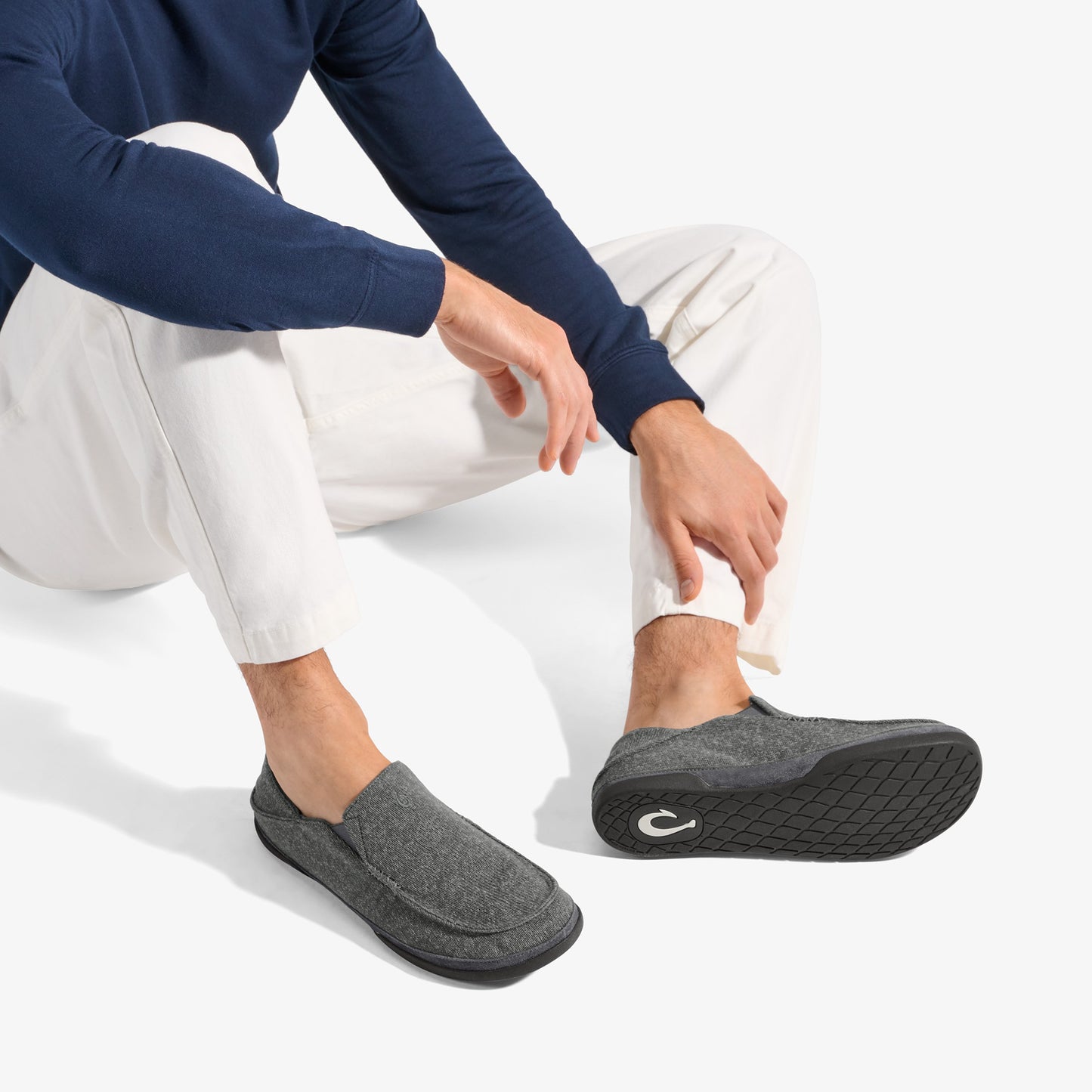 Olukai Moloā Hulu Lightweight Slippers - Lava Rock