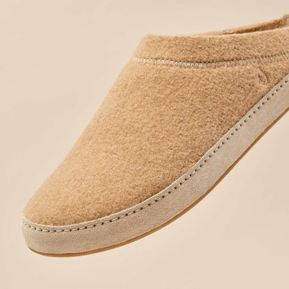 Olukai Hāmani Hulu Wool Mule Slippers - Oatmeal
