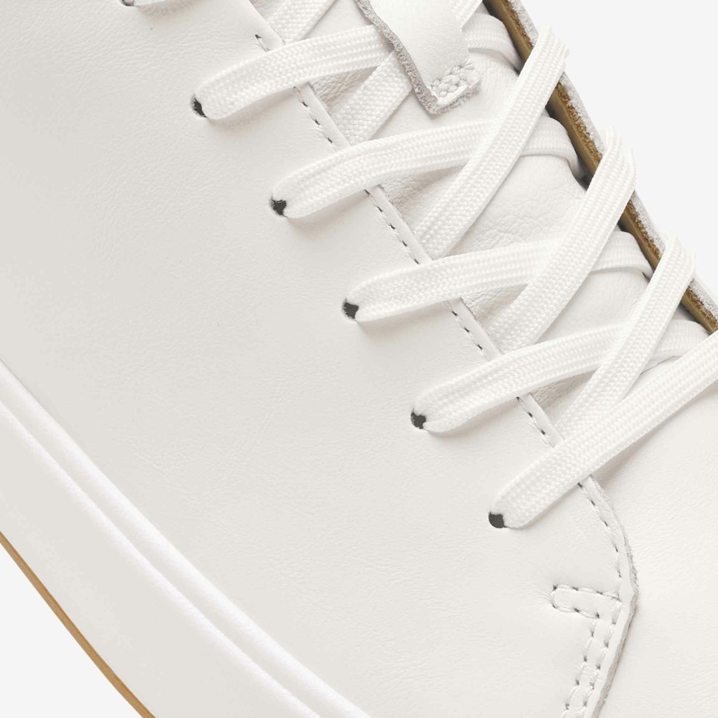 Olukai Wai‘alae - White / Tan
