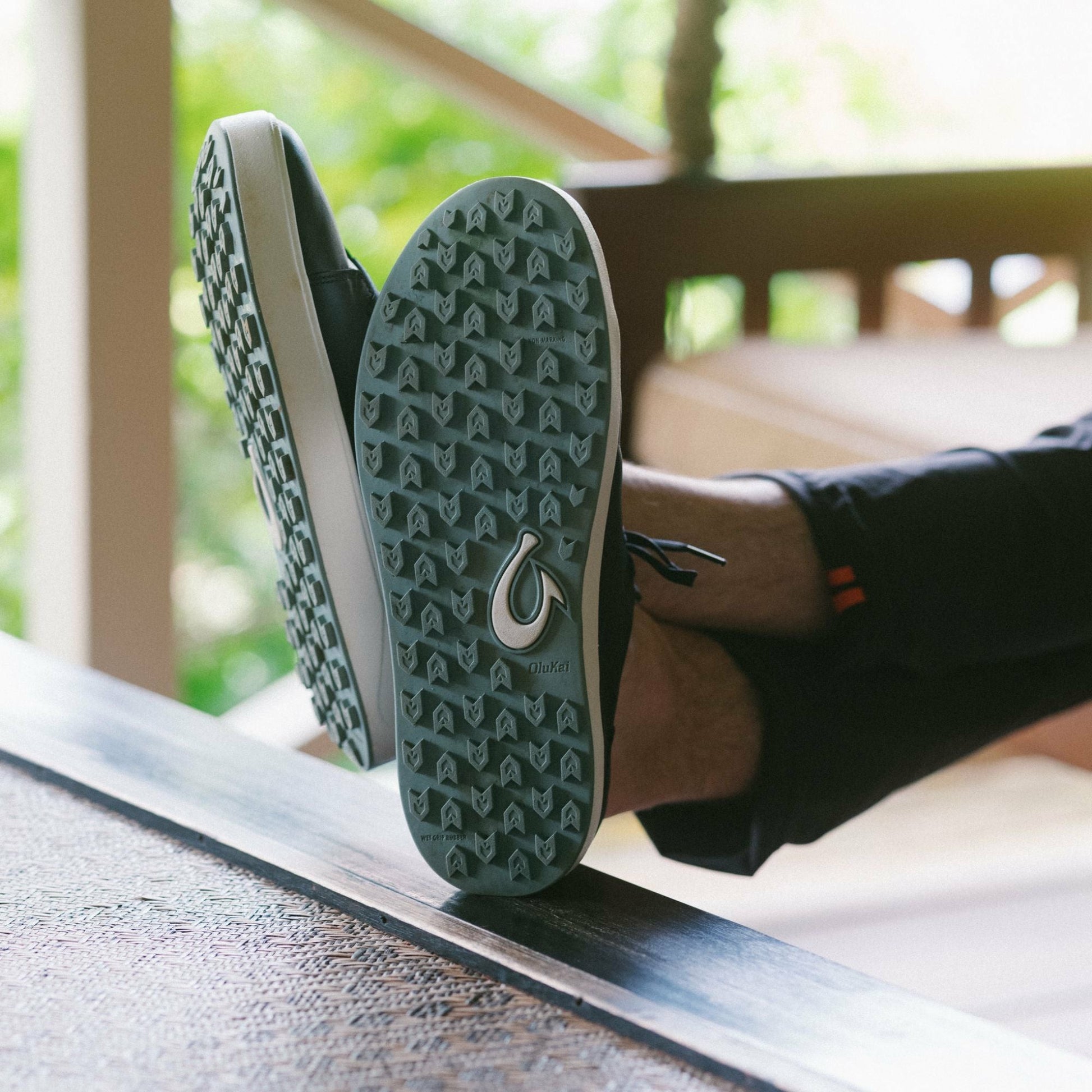 Olukai Wai‘alae Waterproof Leather Golf Shoes - Black