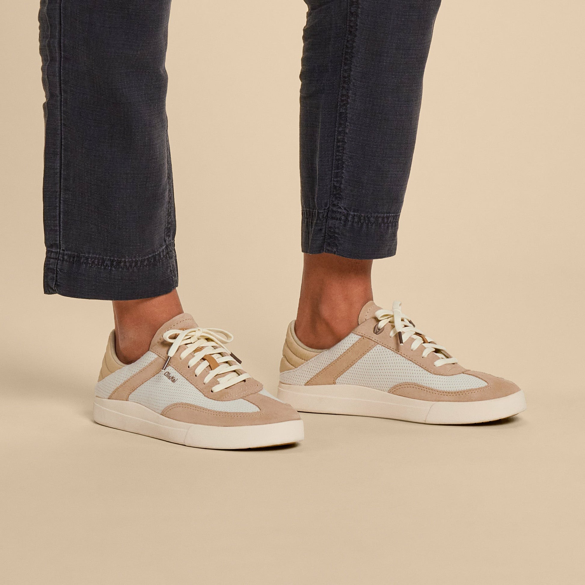 Olukai Kīlea Sneaker Shoes - Tan / Tapa