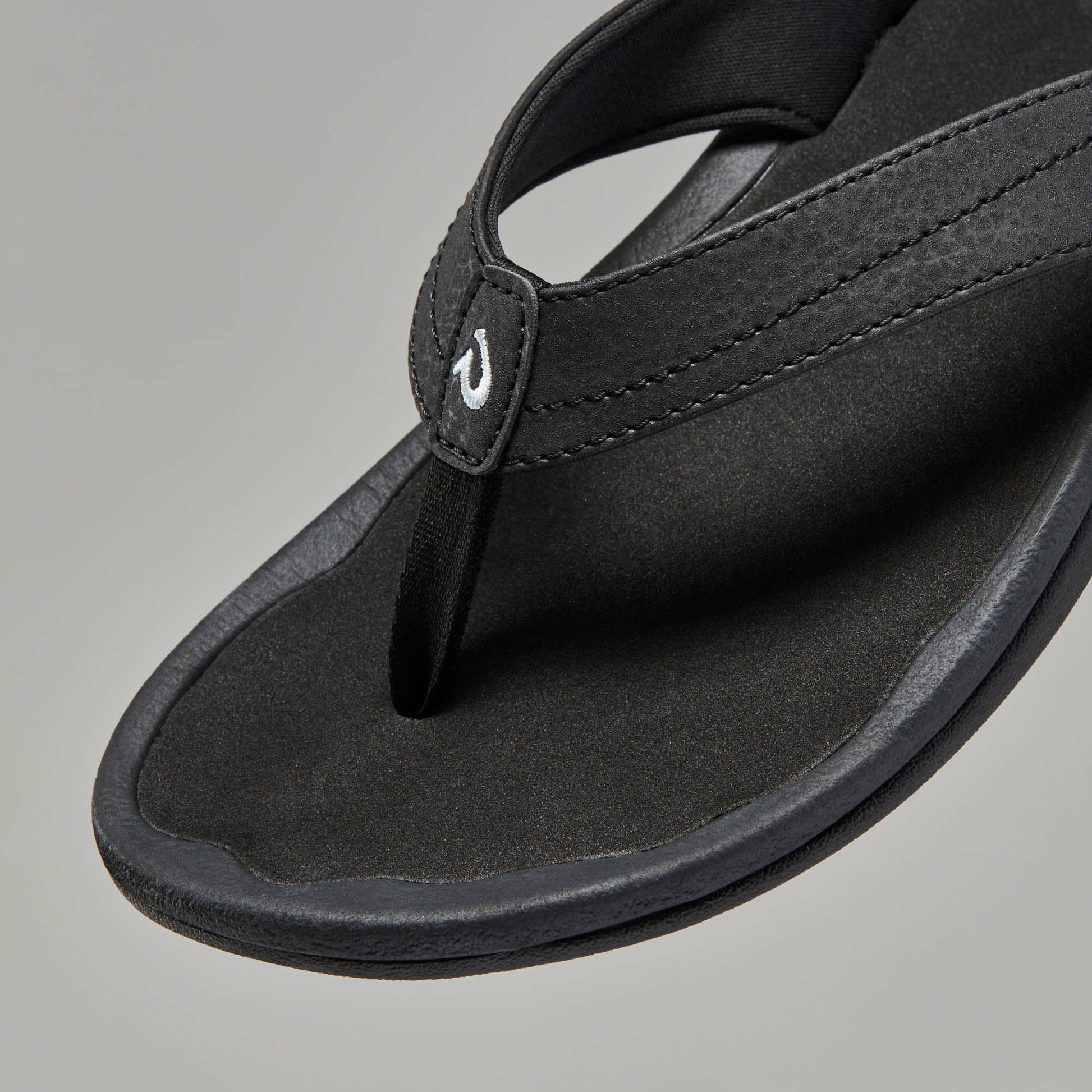 Olukai ‘Ohana Best Selling Beach Sandals - Black