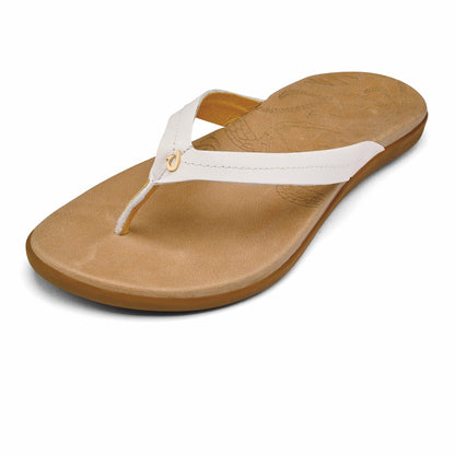 Olukai Honu Leather Sandals - Bright White / Golden Sand