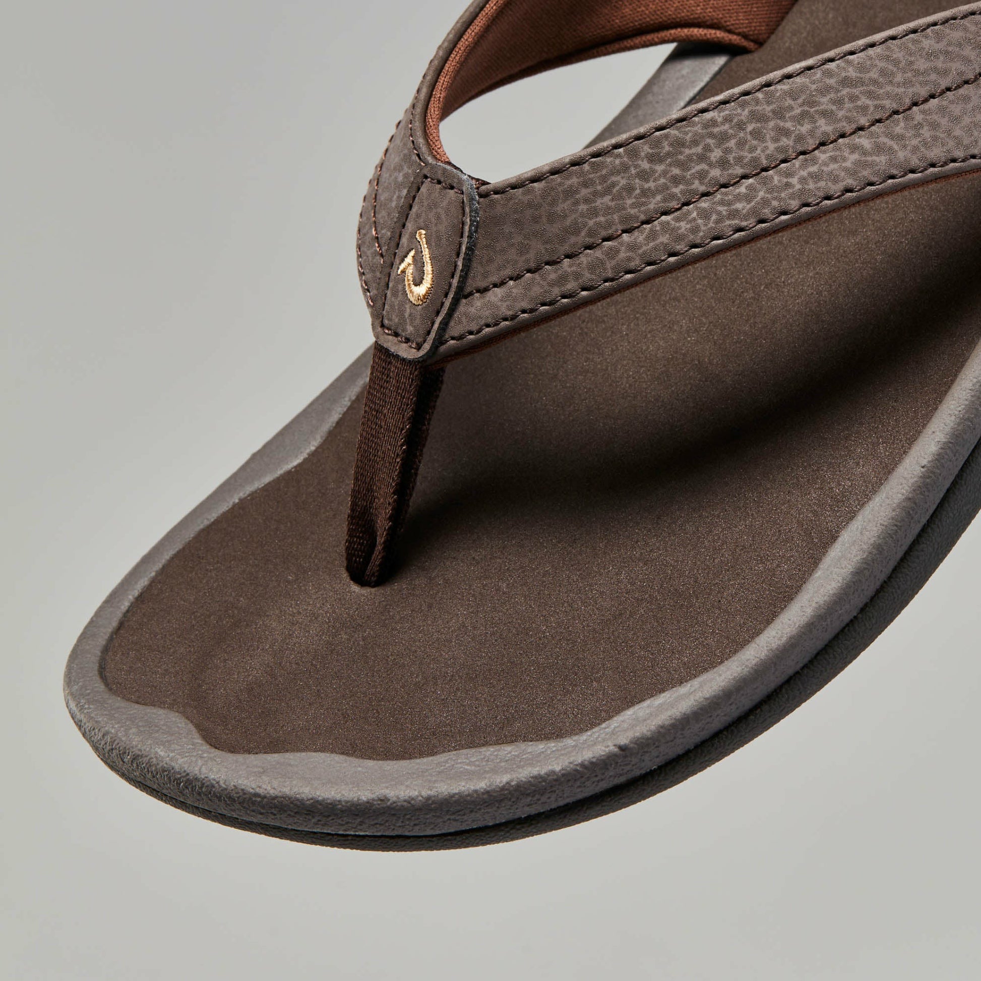 Olukai ‘Ohana Best Selling Beach Sandals - Dark Java