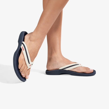 Olukai ʻOhana Palua - White Sand / Americana