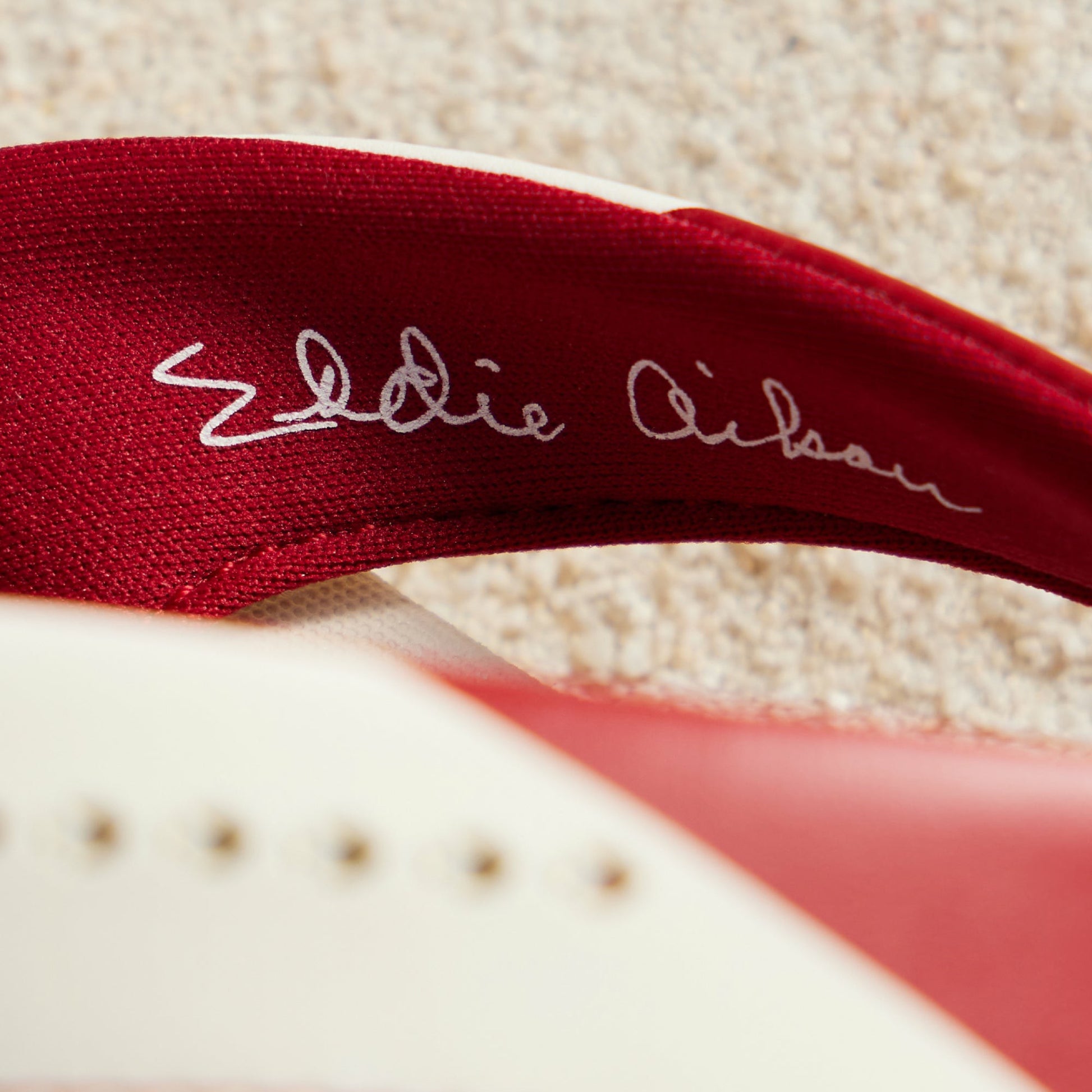 Olukai Ulele - Off White / Deep Red