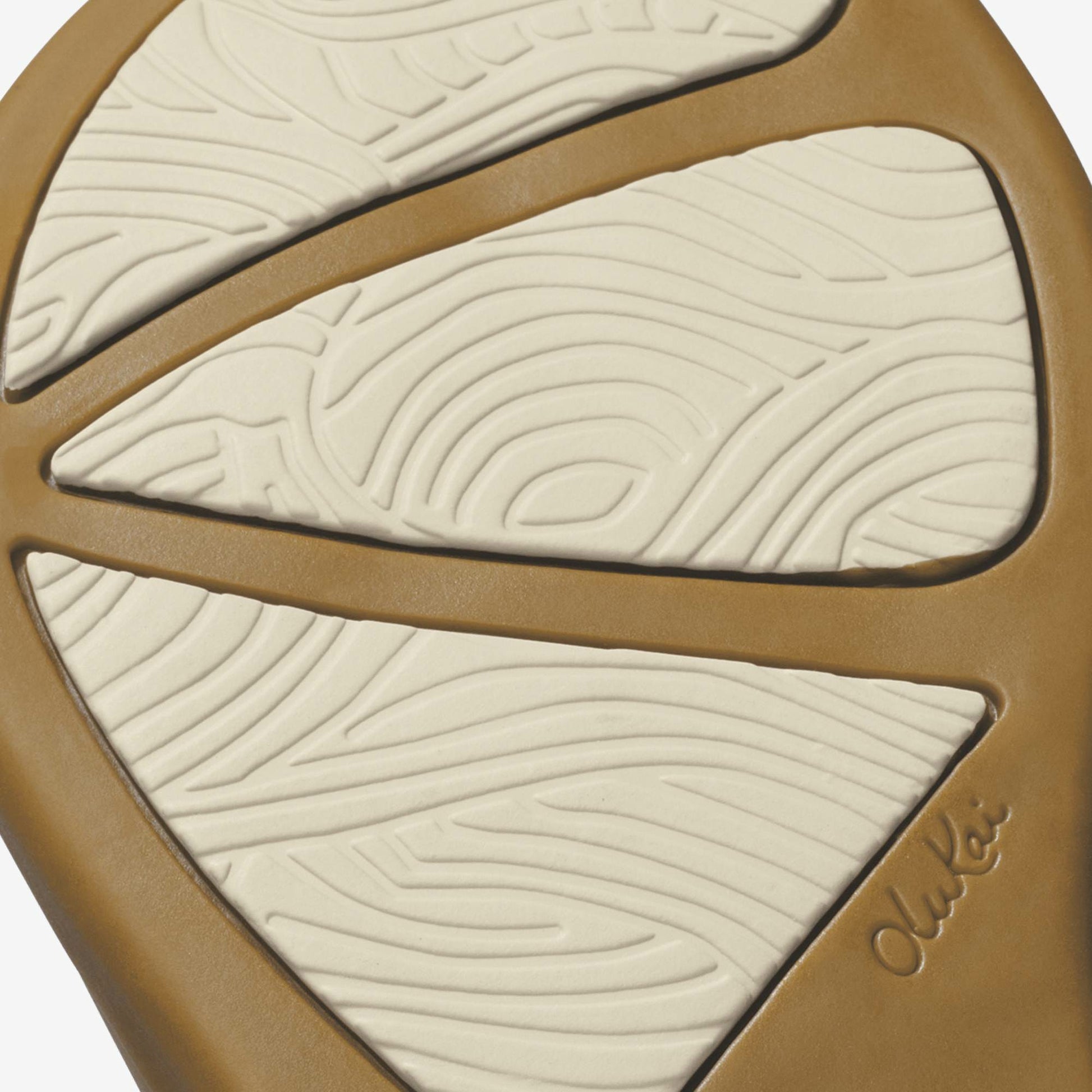 Olukai Ho‘ōpio Hui - Tapa / Warm Sand