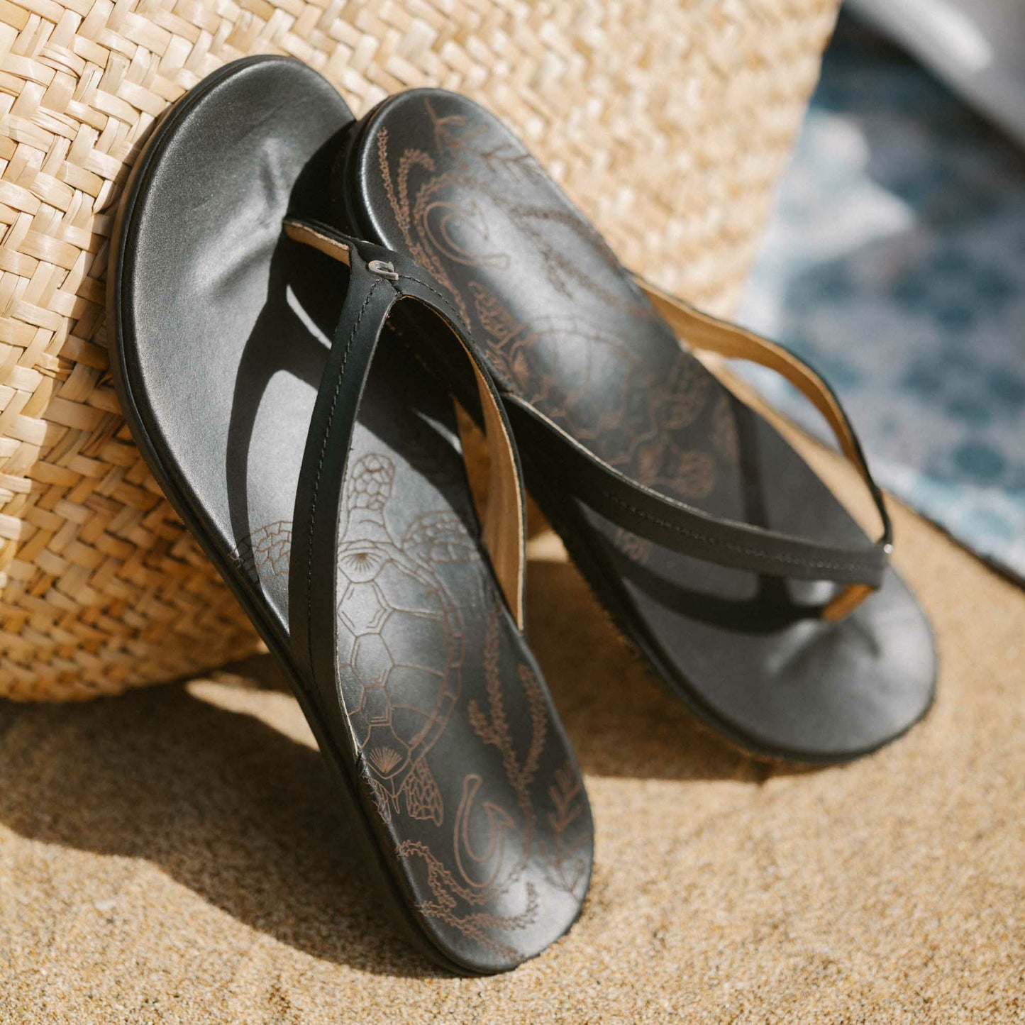 Olukai Honu Leather Beach Sandals - Black