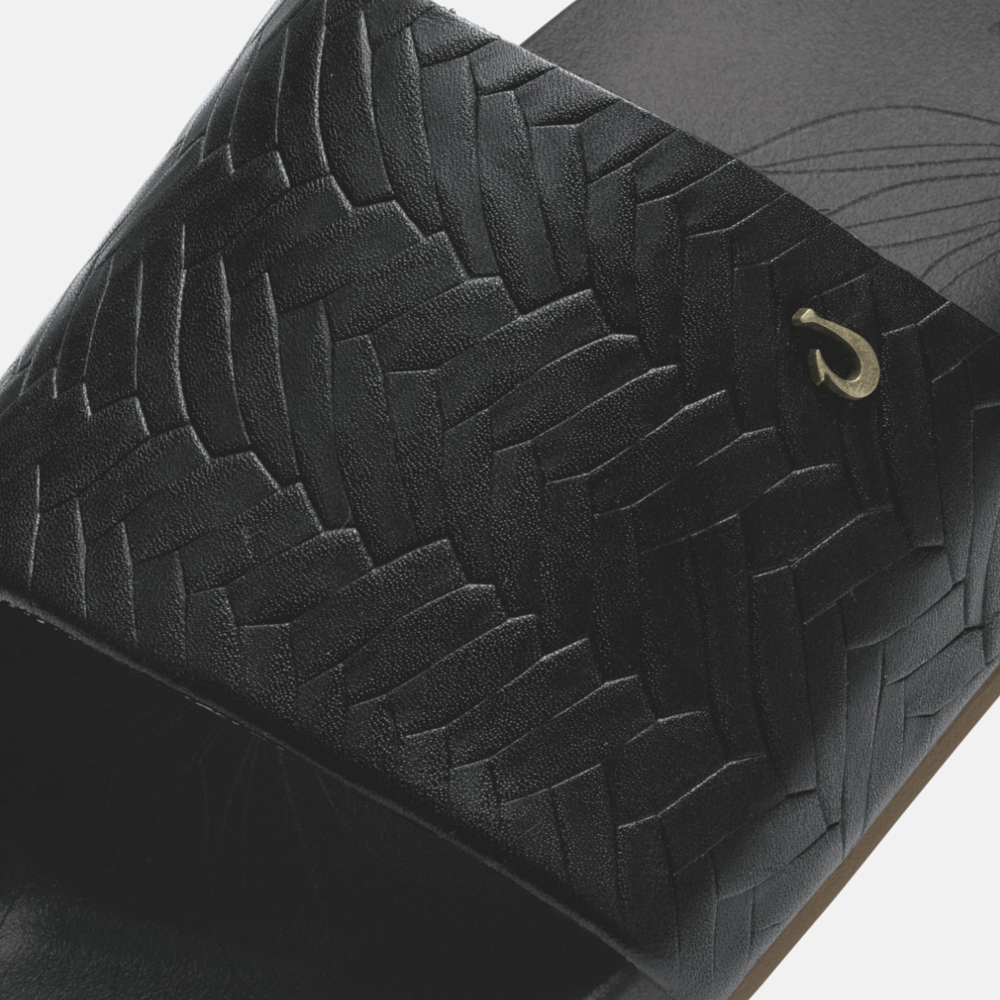 Olukai Kīpe‘a Pono - Black / Weave