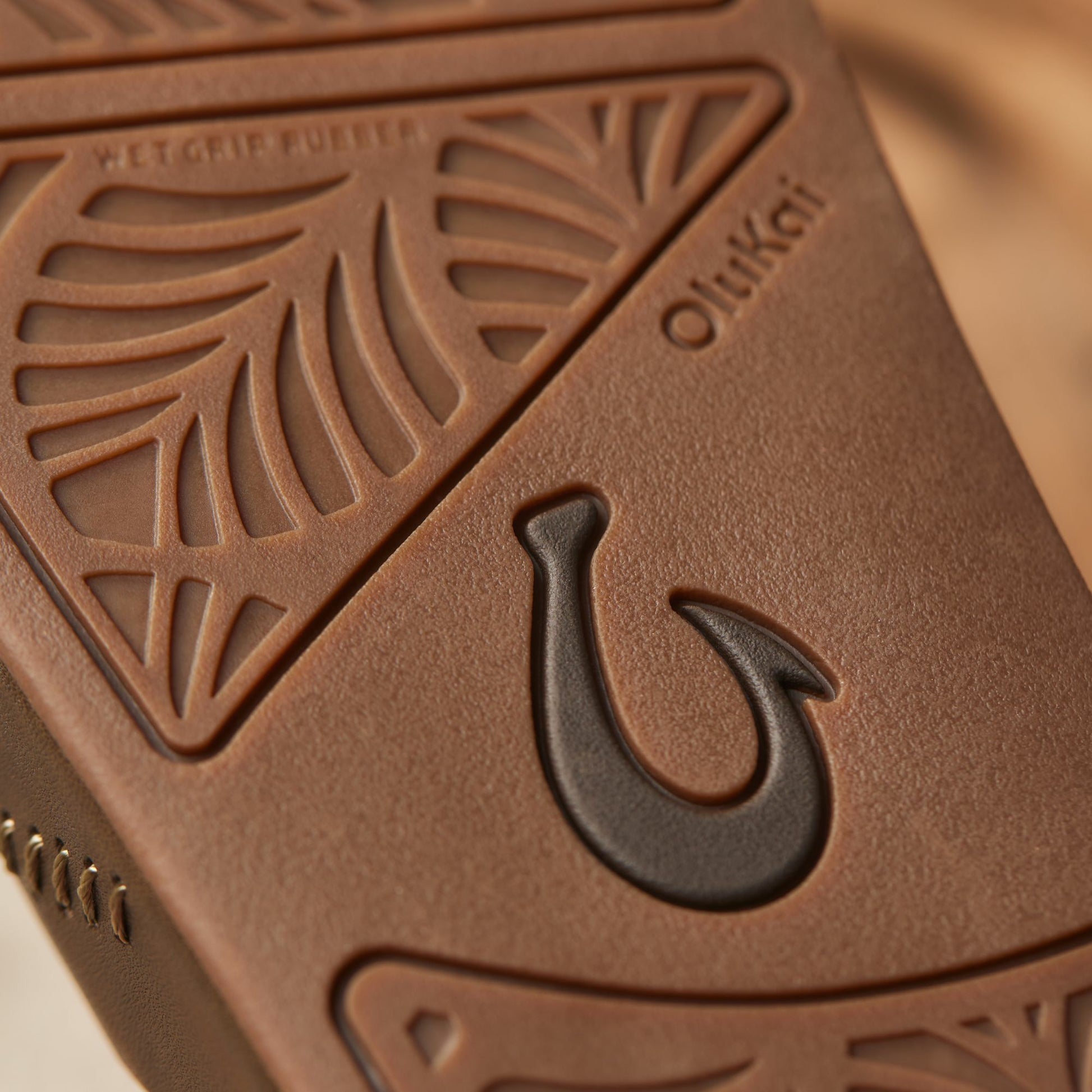Olukai Kīpe‘a ‘Olu - Wheat Gold / Toffee