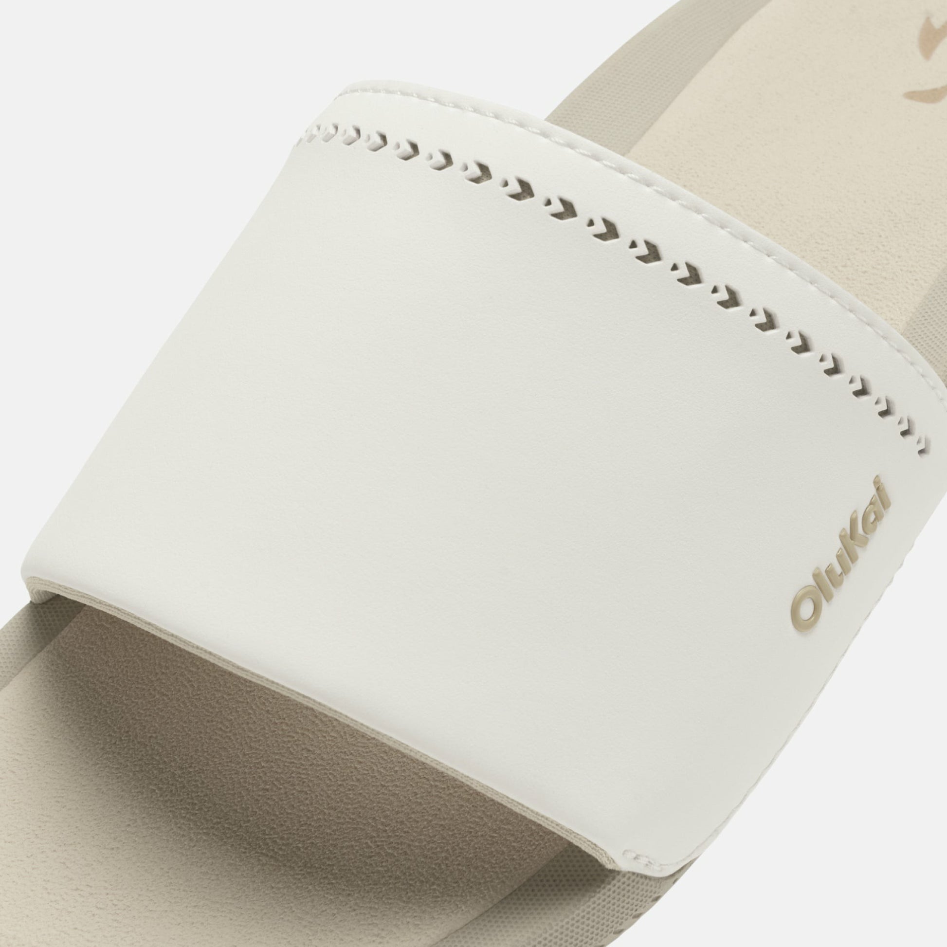Olukai Ulele Slide - Bright White / Tapa