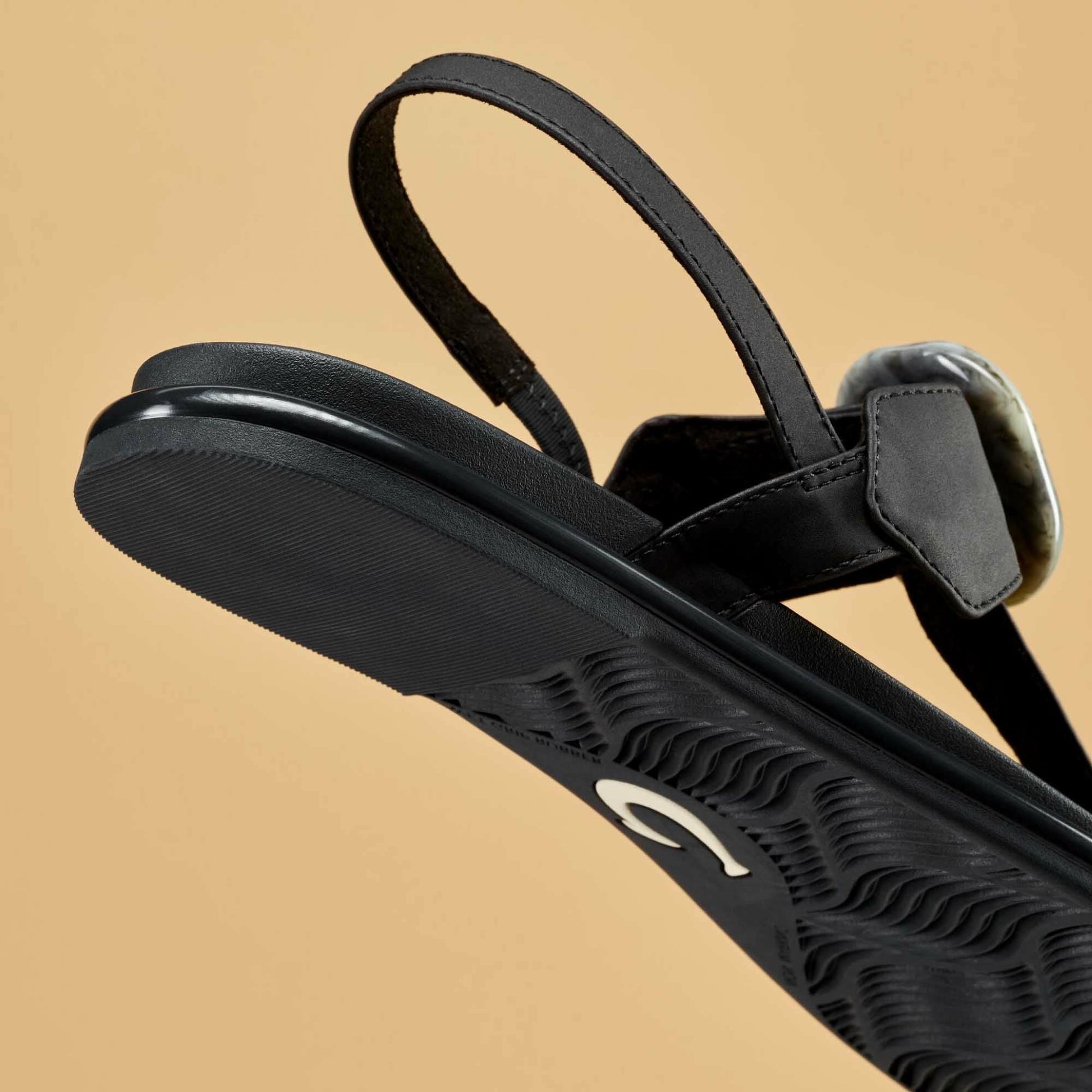 Olukai La‘i T-Bar Strappy Sandals - Lava Rock
