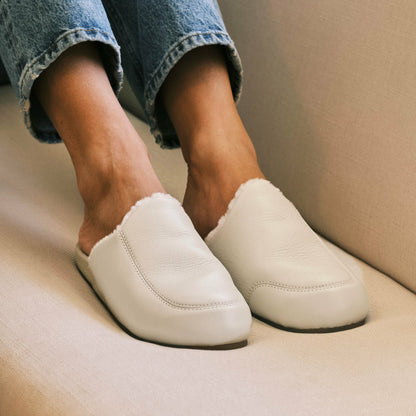 Olukai Kōnea Leather Slipper Mules - Bone