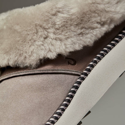 Olukai Ku‘i Fuzzy Slip-On Slippers - Fog